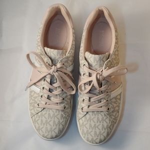 Michael Kors Poppy Stripe Lace Up Sneakers 7.5